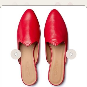 Le Monde Berly, size 40. Red leather
